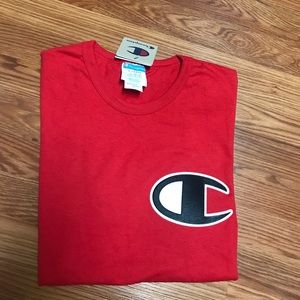 New men’s Champion t shirt XL